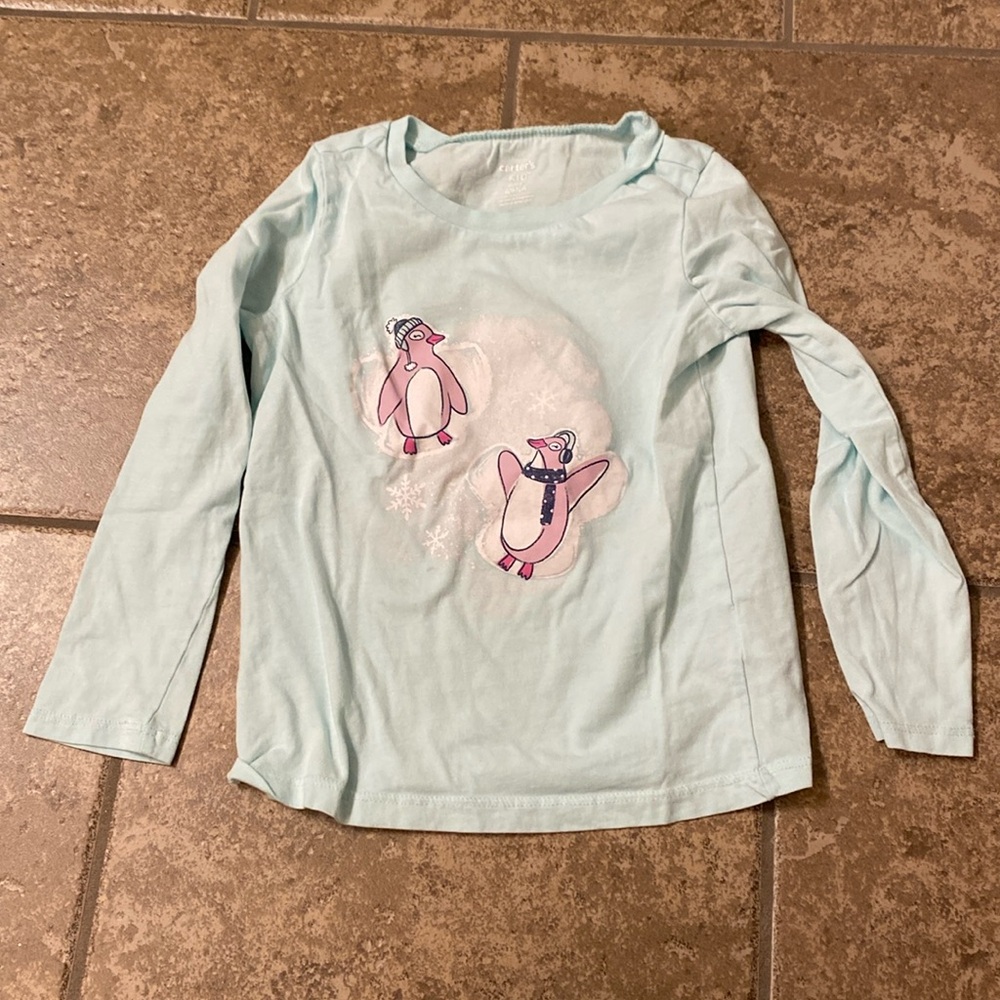 Carter’s size 6 long sleeve light blue snow ❄️ snowflake penguin shirt winter
